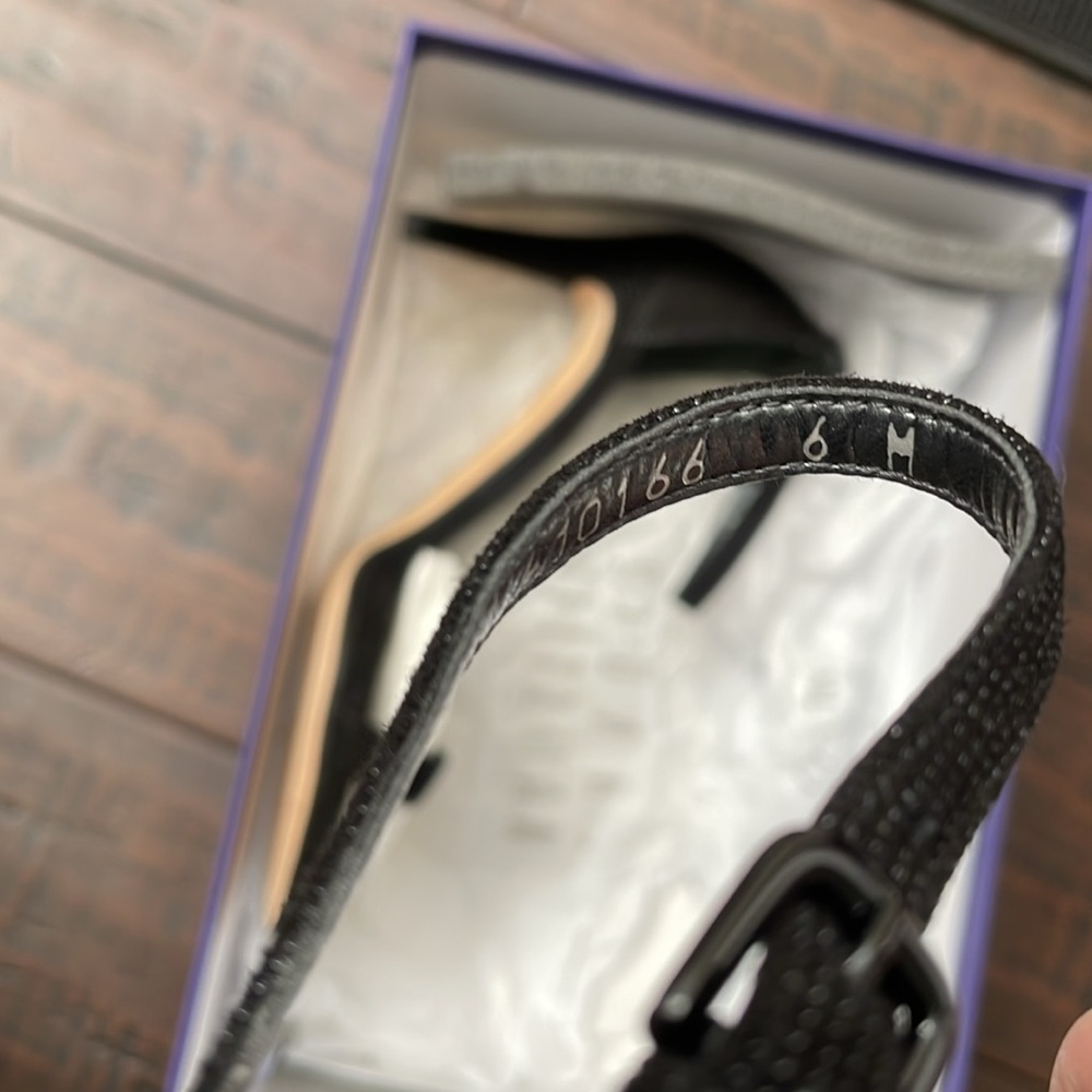 Stuart weitzman heels - Picture 4 of 5